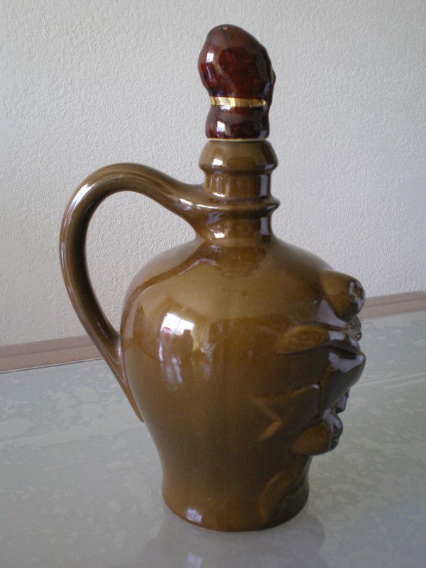 Carafe Ancienne à Haut Col – élégante, 40,5 Cm, Parfait état